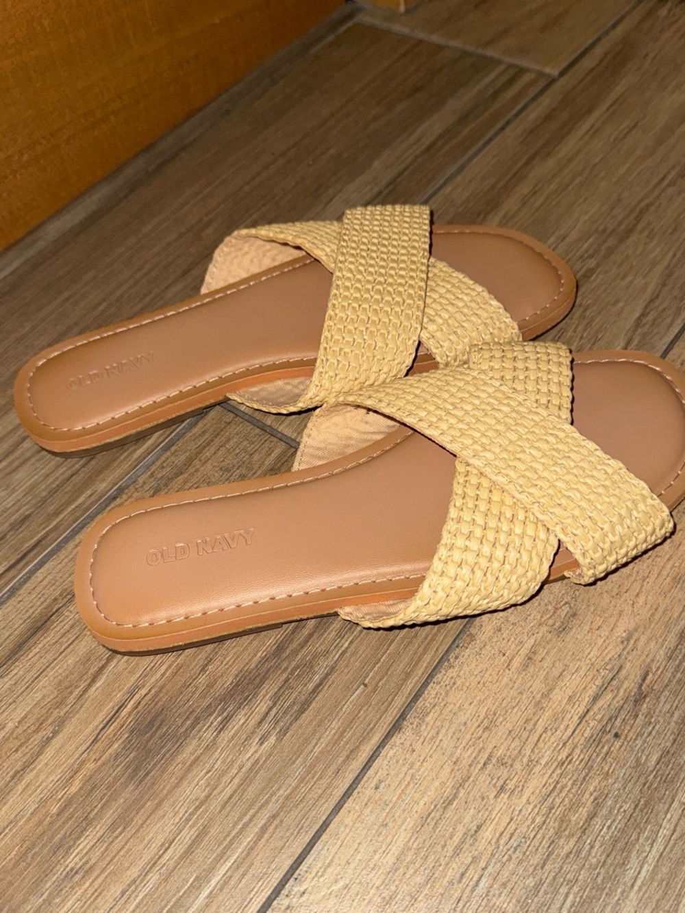 Old Navy Woven Crossband Slide Sandals in Tan